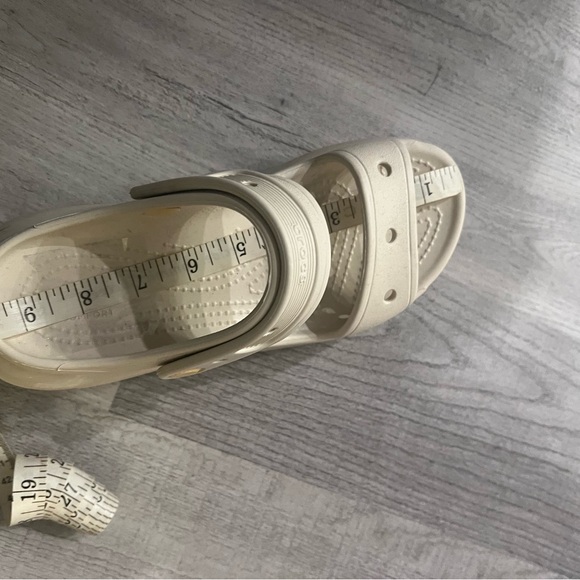 CROCS Cream Platform Sandals - Picture 10 of 10